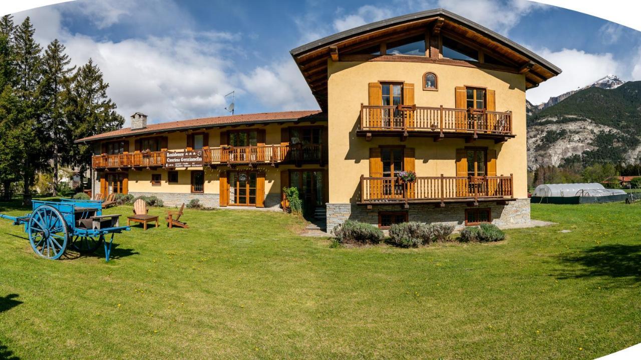 Residence Cascina Genzianella โอลิกซ์ ภายนอก รูปภาพ